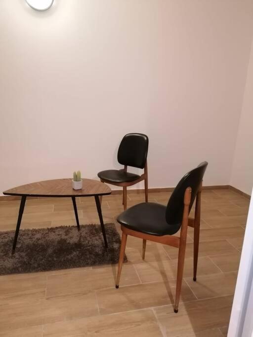 Superbe Logement Apartment Drancy Ngoại thất bức ảnh