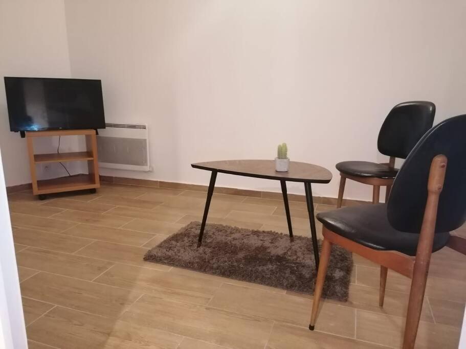 Superbe Logement Apartment Drancy Ngoại thất bức ảnh